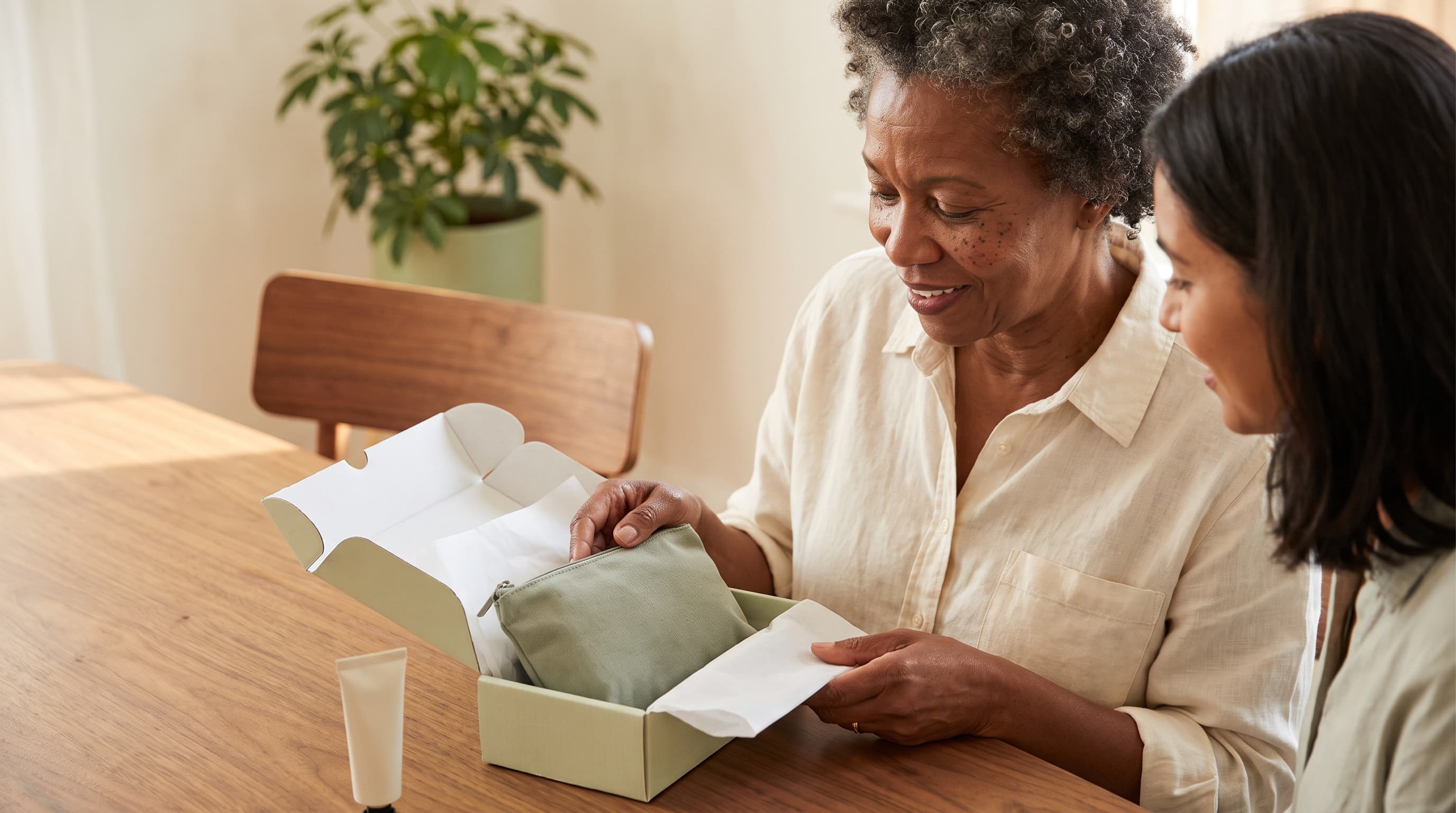 Beauty gifts for mum: 6 thoughtful ideas