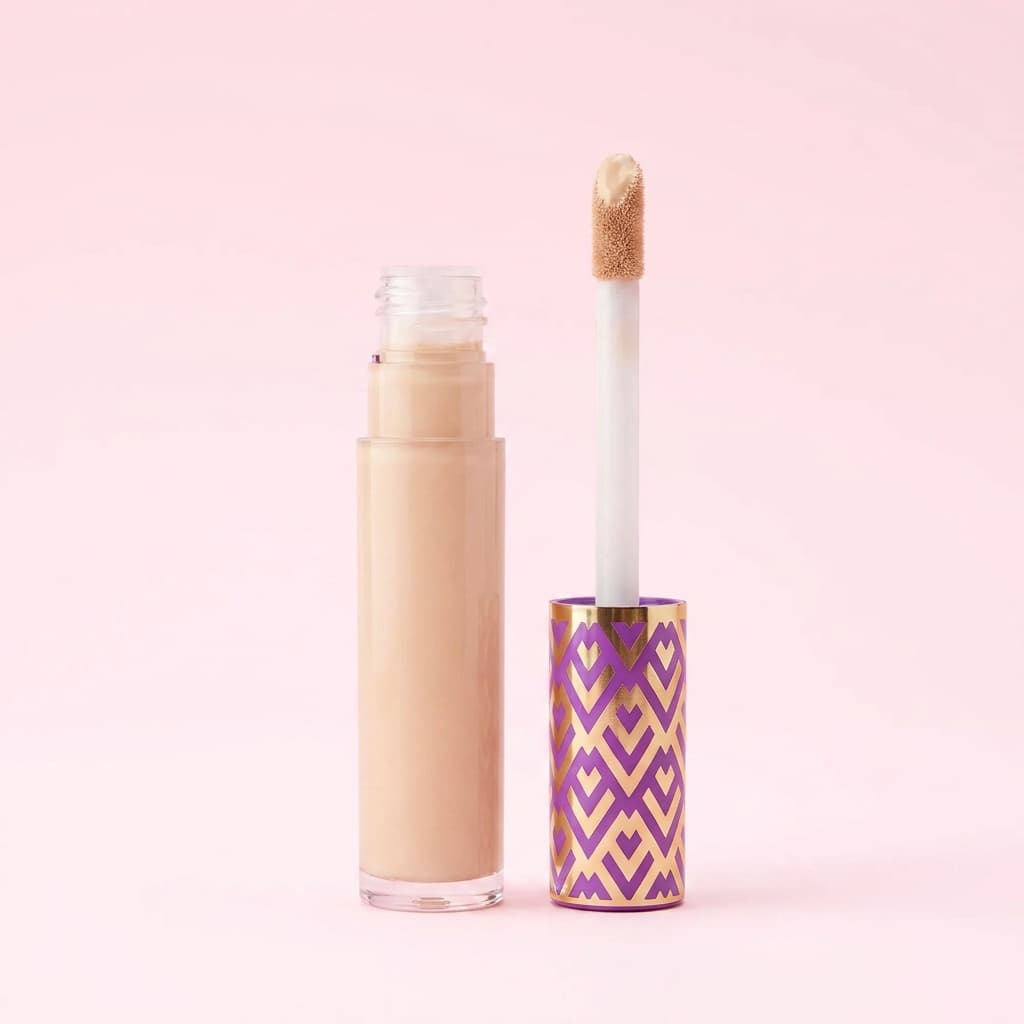 Unbranded illustration of Shape Tape Contour Concealer